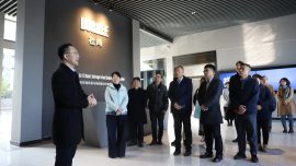 Z6尊龙凯时集团金海丰先生做外商企业做解说决